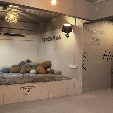 The Room @ Zishi Κότα Μπάρου Εξωτερικό φωτογραφία