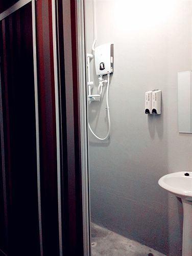 The Room @ Zishi Κότα Μπάρου Εξωτερικό φωτογραφία